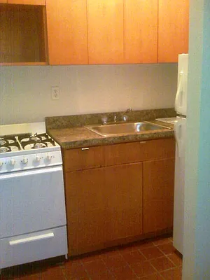 Rented by City Connections Realty | media 27