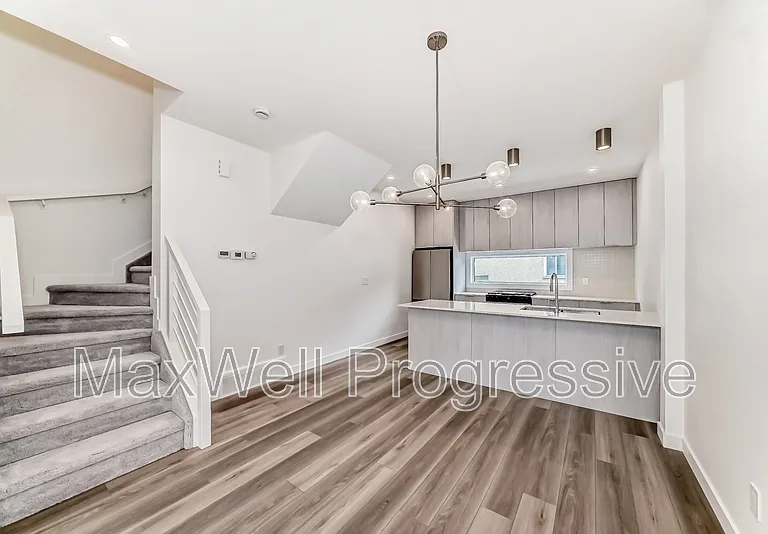 6415 93rd St NW #MAIN — Photo 16