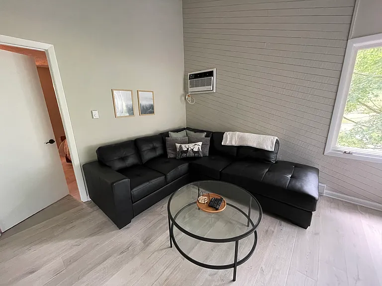 2209 Tanners Rdg — Photo 12