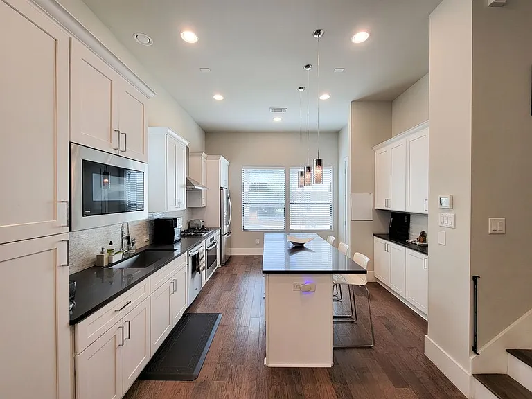 5709 Larkin St #A — Photo 22
