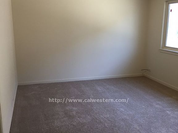 3rd image of 305 Perrymont Ave #0