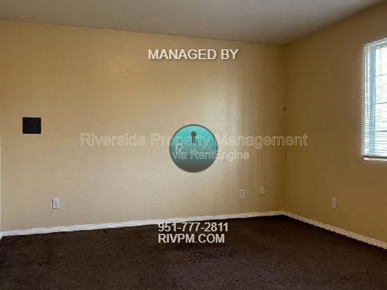 7257 Wakefield Ct — Photo 8