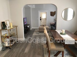 2049 W 28th St, Cleveland, OH 44113