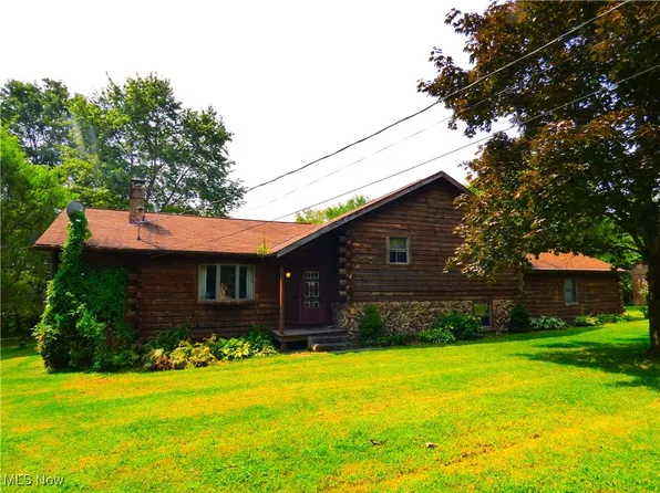 498 Scoville Dr, Vienna, OH 44473