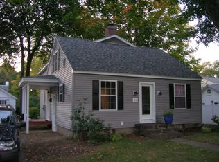 24 Dunnell Rd, Greenfield, MA 01301