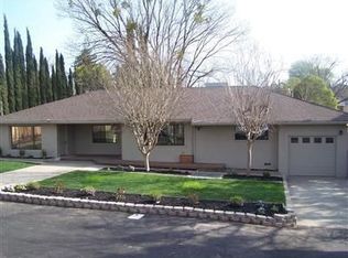 4016 Grover Ln, Carmichael, CA 95608