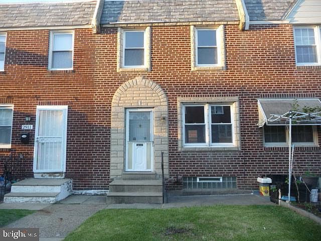 1st image of 2913 Passmore St
