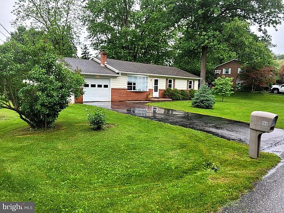 2nd image of 160 Echo Dr