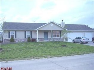 305 Excalibur Blvd, Troy, MO 63379