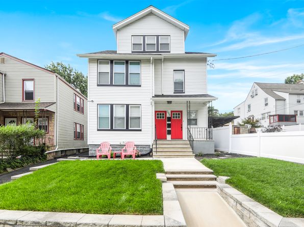 206 Oxford St APT 2