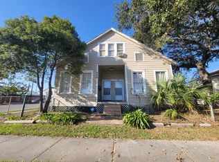 826 Broadway, Galveston, TX 77550