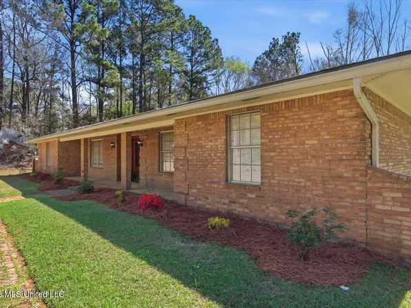 163 Highway 540 W, Mendenhall, MS 39114