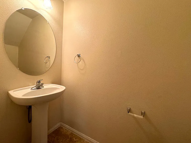 11087 Deluna St — Photo 12