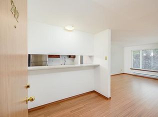 4250 34th Ave W APT 202, Seattle, WA 98199