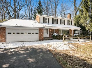 12 Clearwater Ct, Damascus, MD 20872