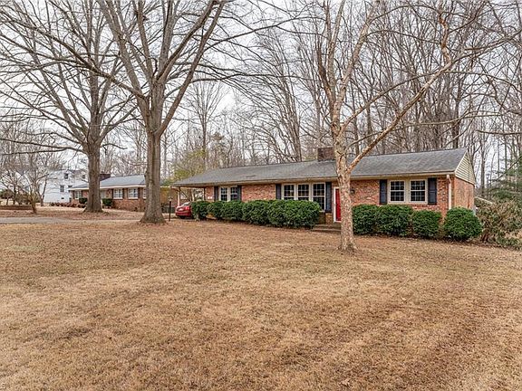 2nd image of 3521 Cherry Ln