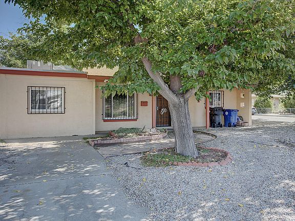2nd image of 636 Madeira Dr SE