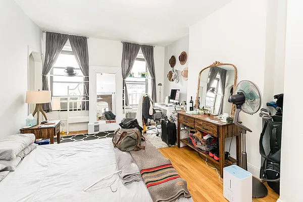 Rented by Highline Residential | media 18