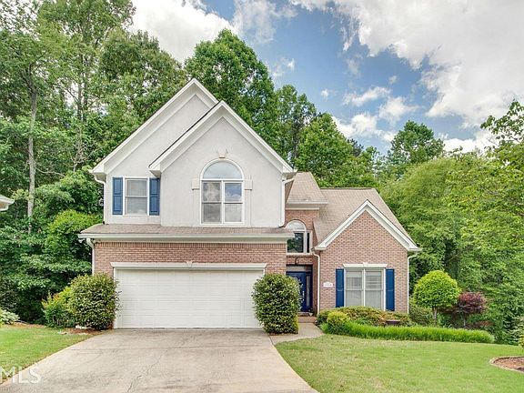 2nd image of 1920 Henderson Way