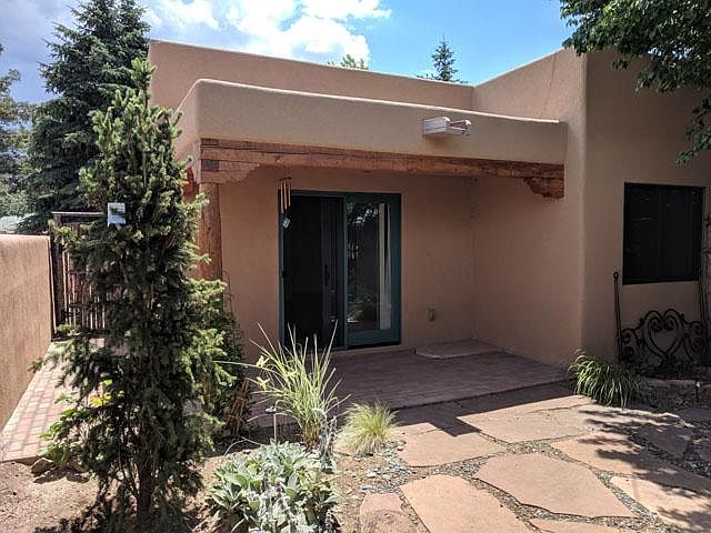 1st image of 826 Calle Torreador #A