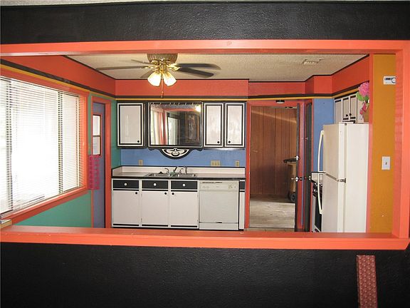4th image of 10001 Quail Hutch Dr
