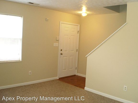 3rd image of 9132 Cedarpark Ln APT B