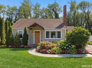 58 Sleepy Hollow Lane, Stamford, CT 06907
