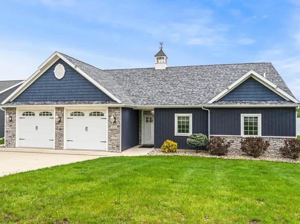 275 S 300th Ln E, Lagrange, IN 46761