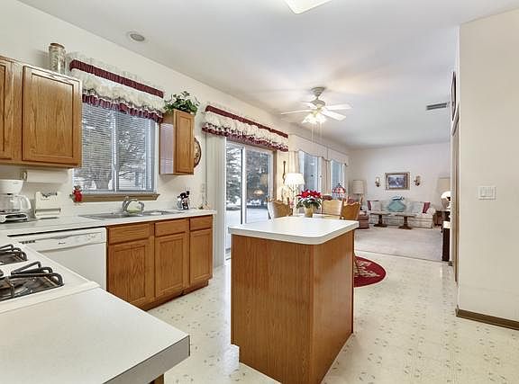 3rd image of 21523 W Empress Ln