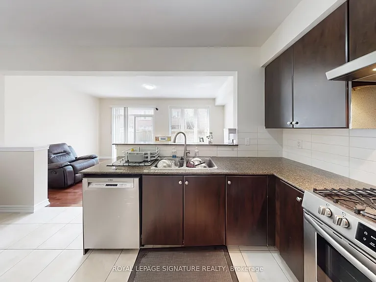 30 Walbrook Rd — Photo 15
