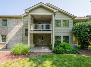 9404 Sundance Dr, Bridgeville, PA