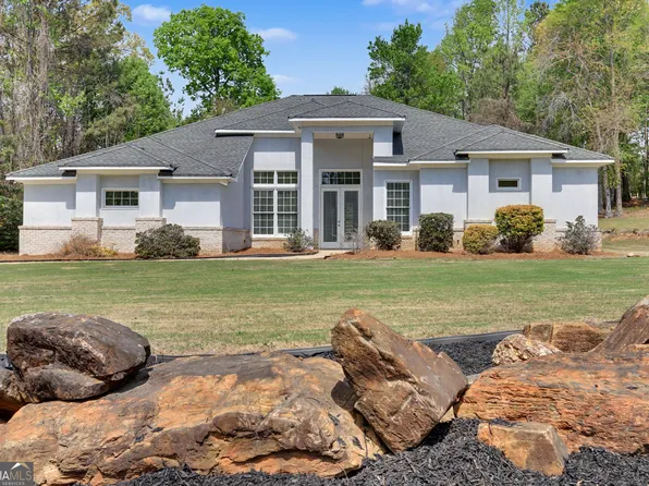 131 Johns Creek Ln, Stockbridge, GA 30281