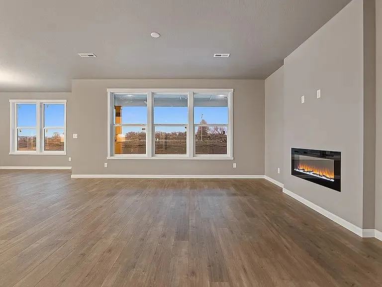 3 bed, 1549 sqft, $2,300 — Photo 3