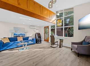 40 1/2 Haldeman Rd, Santa Monica, CA 90402