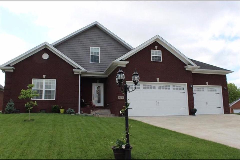 1st image of 159 Ashton Ct