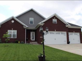 159 Ashton Ct, Bowling Green, KY 42104