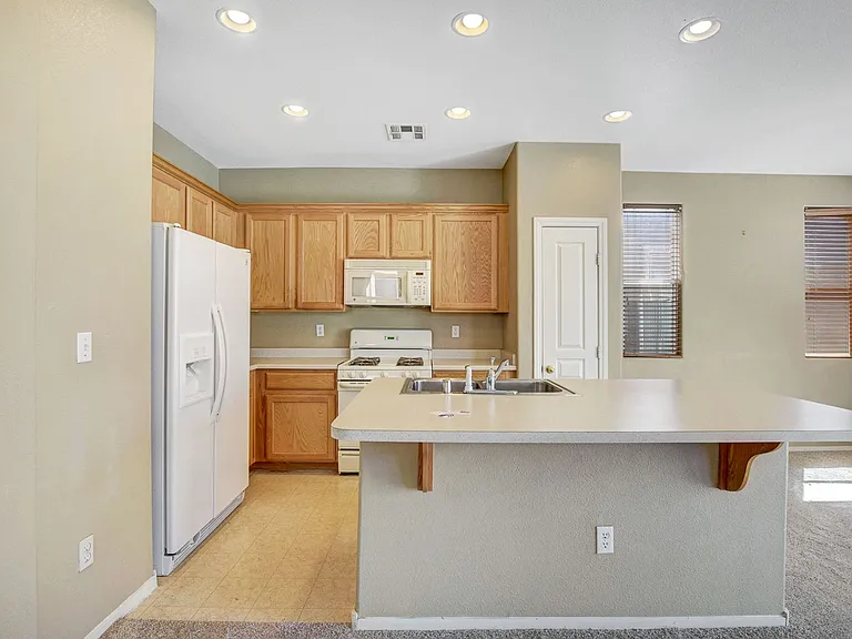 9033 Quintessa Cove St — Photo 15