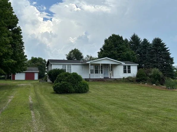 8861 Fay Lake Rd, Brooklyn, MI 49230