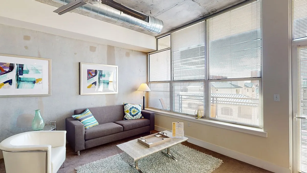 Skyline Lofts — Photo 3
