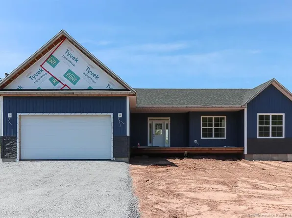 23 Bitterroot Ln, Quispamsis, NB E2E 0N7