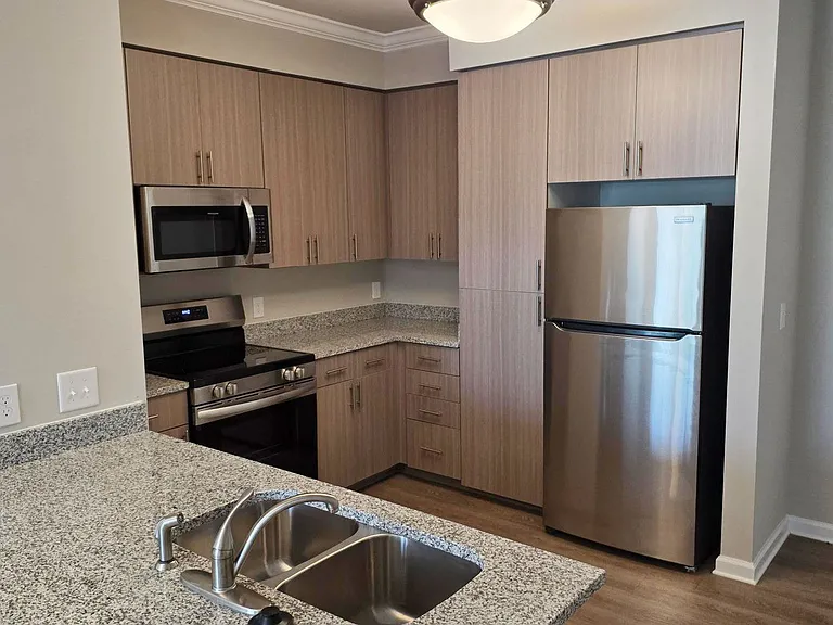 Clairmont at Crabtree — Photo 70
