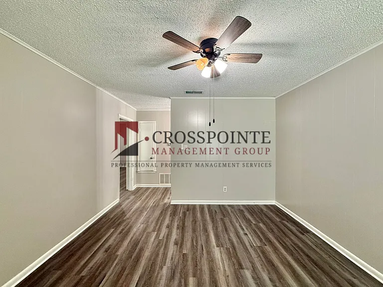 12402 Gentry Triplex — Photo 3