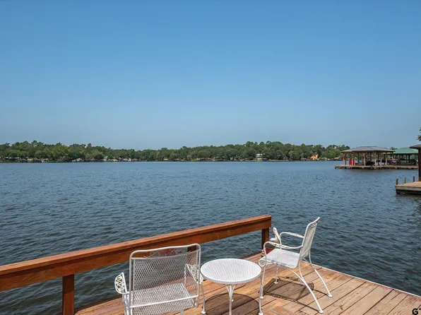 223 Callender Lake Dr, Murchison, TX 75778