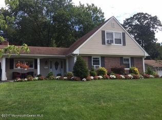 21 Crabtree Rd, Old Bridge, NJ 08857