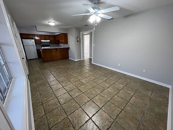 2nd image of 1620 W Kuhn St #2