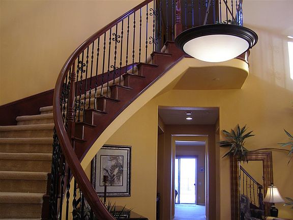 5th image of 917 Camino Del Arroyo Dr