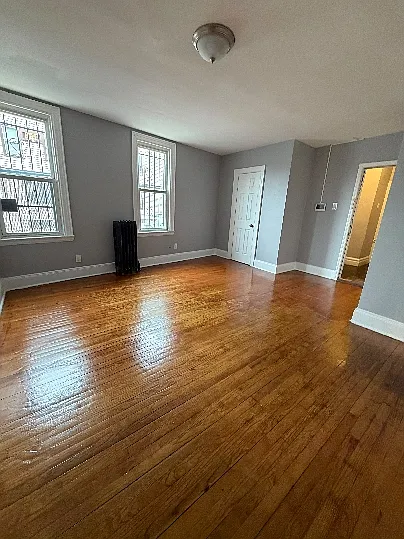 2 bed, 1200 sqft, $1,800 — Photo 4