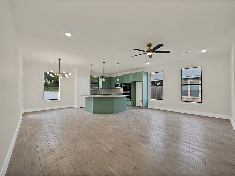 2925 River Ridge Ct — Photo 12
