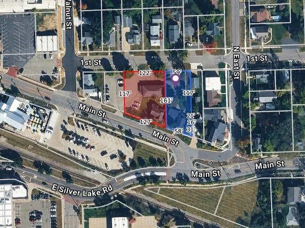 213 Main St, Fenton, MI 48430