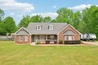 Eagle View Dr-2304-035.jpg